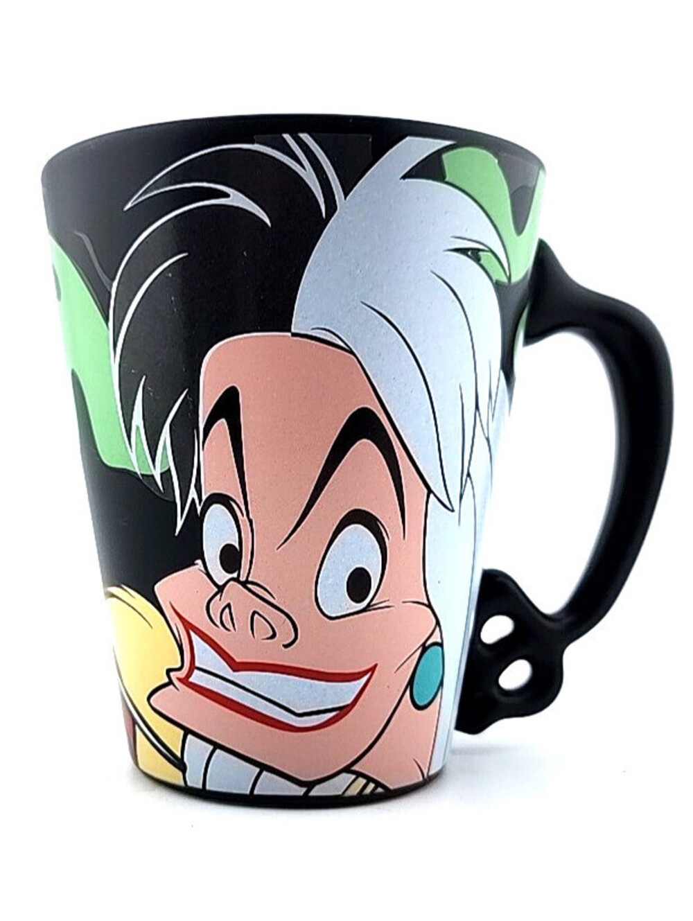 Disney Store 101 Dalmatians Cruella De Vil Mug– 12 oz Ceramic Villain Coffee Cup